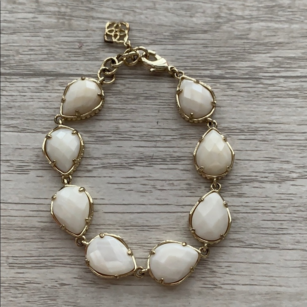 Kendra Scott bracelet